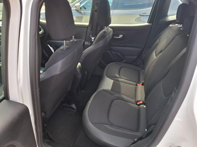 Jeep Renegade 1.6 Mjt 130 CV anno 2023 - Foto 4