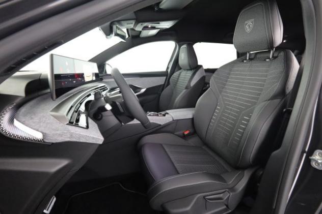 PEUGEOT 5008 3ª serie Hybrid 145 e-DCS6 GT rif. 24007571 - Foto 10