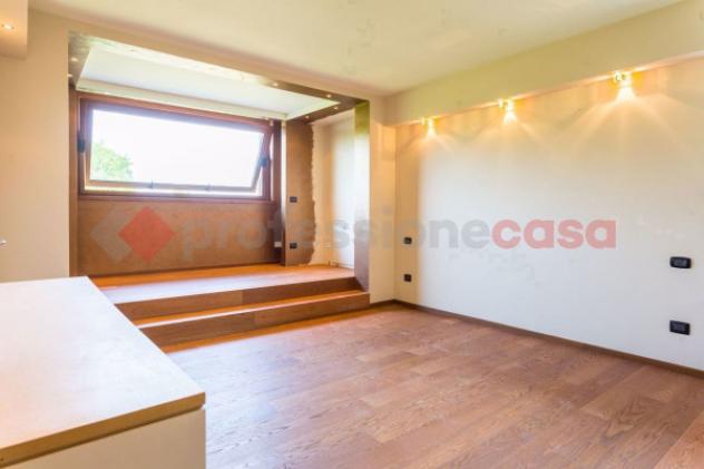 Villa di 200 m² con 3 locali e box auto in vendita a Agrate Conturbia - Foto 19