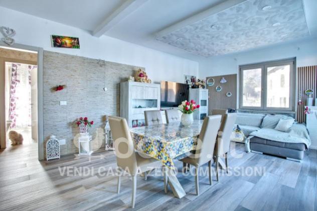 Casa indipendente di 115 m² con 3 locali in vendita a Mesenzana - Foto 9