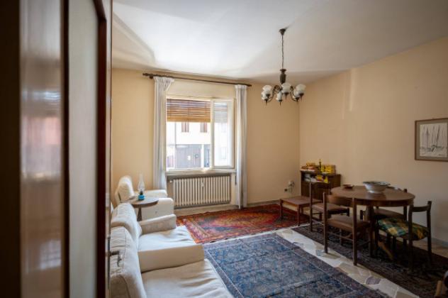 Appartamento di 85 m² con 4 locali e box auto in vendita a Rovigo
