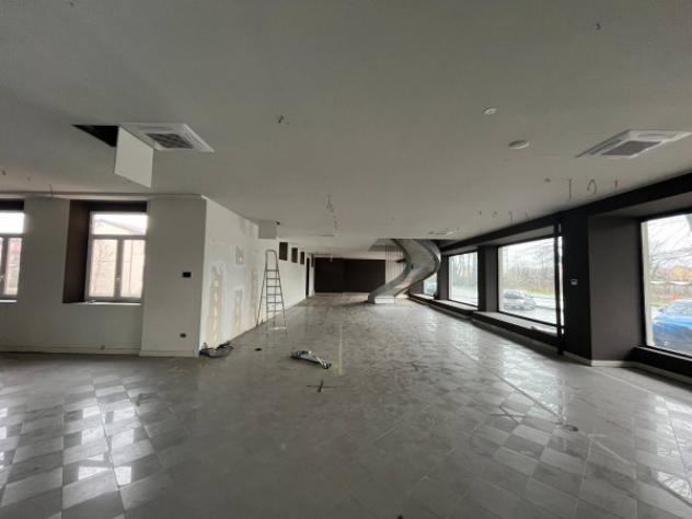 Immobile di 500 m² con 1 locale in affitto a Manerbio - Foto 9
