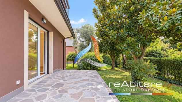 ELEGANTE VILLA SINGOLA CON GIARDINO PRIVATO E BOX – RESIDENCE ARESE 4 - Foto 18