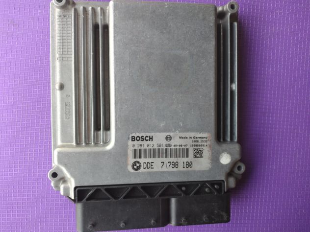 CENTRALINA MOTORE BOSCH 0281012501 BMW E90 E91 163CV MOTORE 20 4D4 ECU BMW Seri