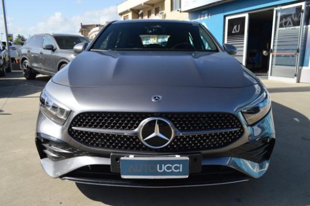 MERCEDES-BENZ A 180 Automatic AMG Line Premium 136 Cv rif. 24046861 - Foto 4