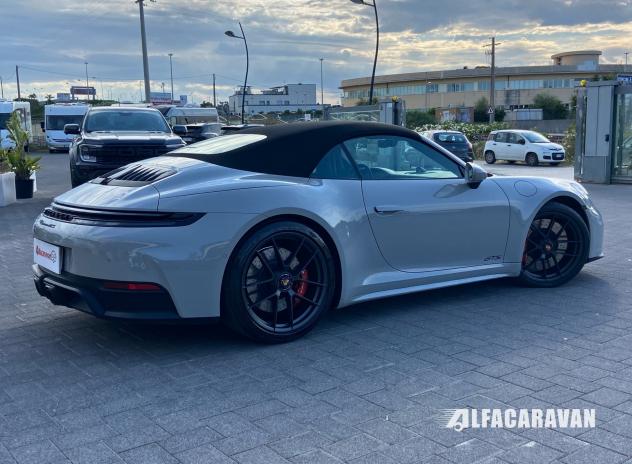 Porsche 911 992.2 Cabrio 3.6 Carrera GTS auto 541 CV KM 0 - Foto 4