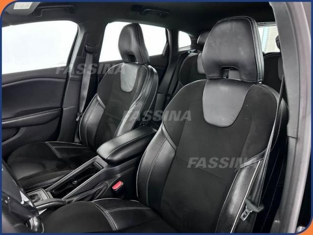 Volvo V40 2.0 d2 R-design 120CV - Foto 8
