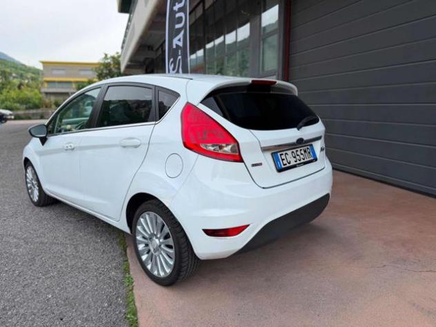 FORD Fiesta 1.4 TDCi 68CV 5 porte Titanium rif. 23775139 - Foto 5