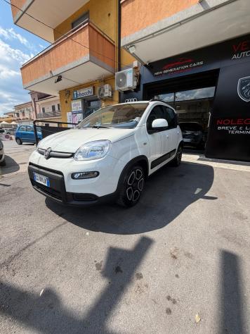 Fiat Panda 1.0 FireFly S&S Hybrid City Life - Foto 4