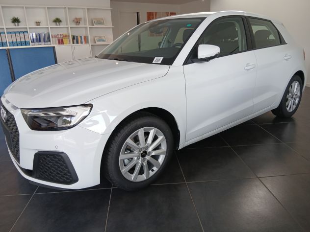 Audi A 1 30 Tfsi Stronic Business km zero finanziabile