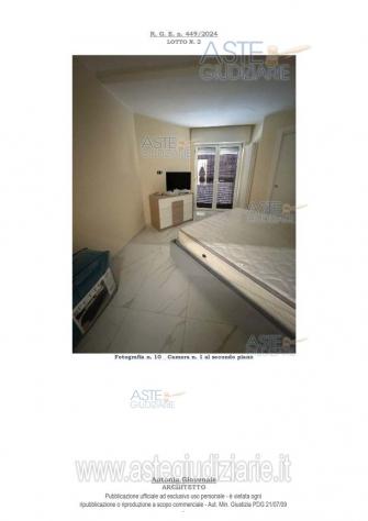 IMMOBILI-IMMOBILE RESIDENZIALE-VIA NAPOLI, 15 - Foto 2