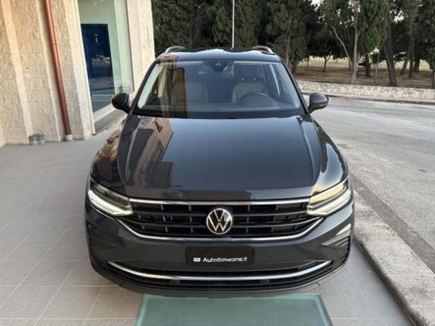VOLKSWAGEN Tiguan 2.0 TDI 150 CV SCR DSG Life rif. 23947221 - Foto 2