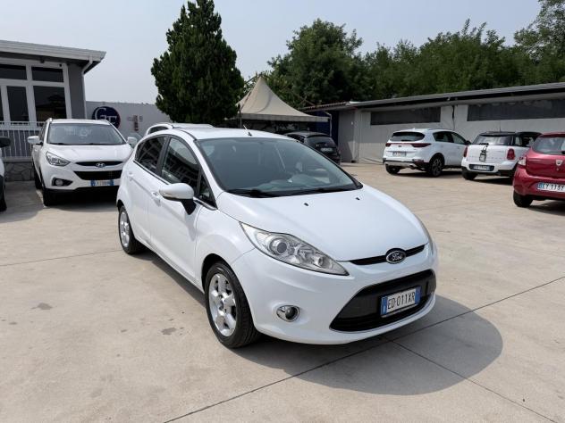 Ford Fiesta 1.2 82 CV 5 porte Titanium - Foto 3