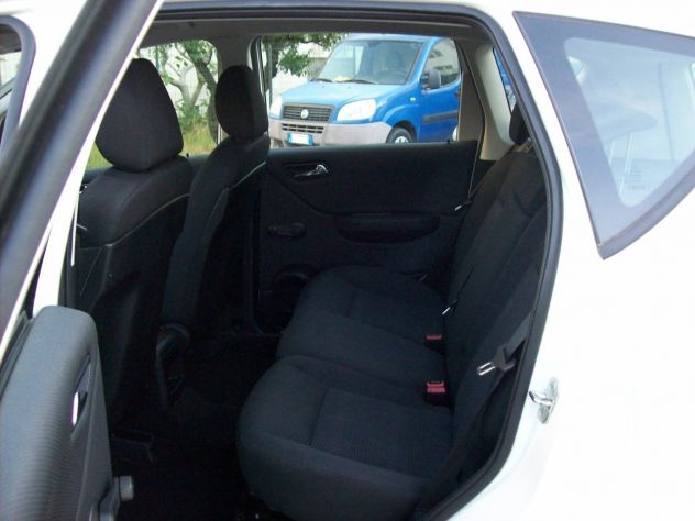 Mercedes A160 CDI 82CV Executive - Foto 6