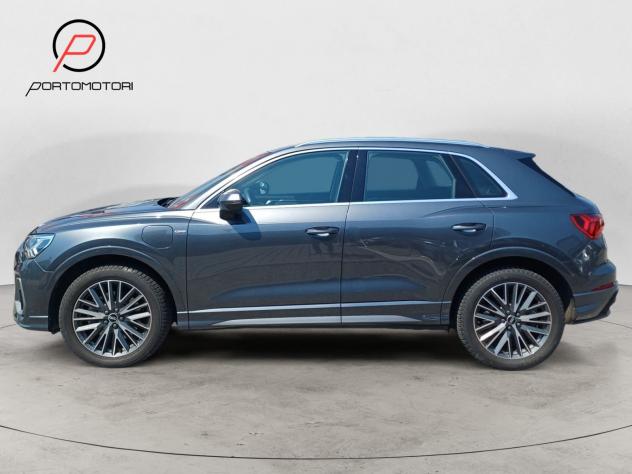 Audi Q3 2ª serie 45 TFSI e S tronic S line edition - Foto 2