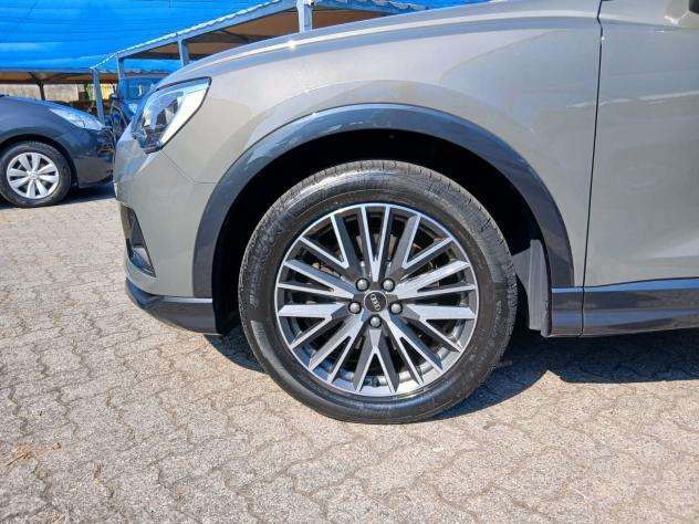 Audi Q3 Q3 40 2.0 tfsi Business Advanced quattro s-tronic. - Foto 8