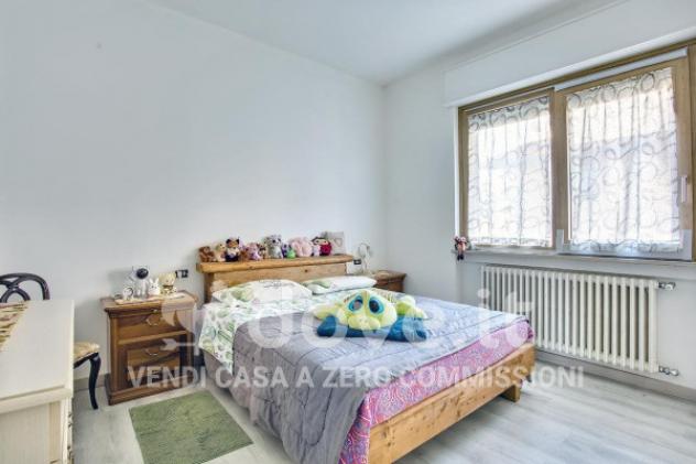 Villa di 240 m² con 4 locali e box auto doppio in vendita a Carnago - Foto 16