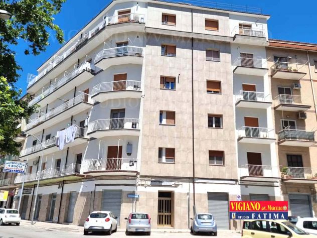 V.LE OFANTO 207/A -VANI 4/MQ.145 CAT, CAPPOTTO+ALTRI LAVORI