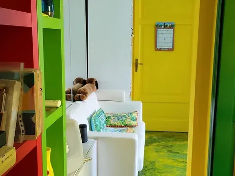 Camera matrimoniale (ad uso singolo) di 12 m², silenziosa e luminosa con loggia - Foto 7