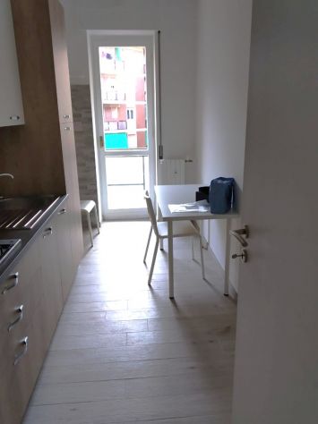 Posto letto per studenti Bicocca in stanza doppia bilocale ristrutturato - Foto 8