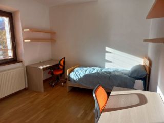 Ampia camera doppia con balcone