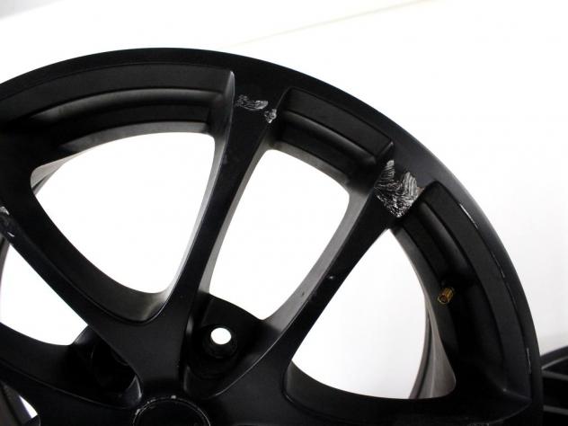 SET 4 CERCHI IN LEGA AFTERMARKET DA 17 POLLICI 5 FORI 7.0JX17 H2 ET 35 OPEL ASTRA H 1.7 D 92KW 6M 5P (2008) RICAMBIO USATO DI CUI UNO STRISCIATO, INTE - Foto 7