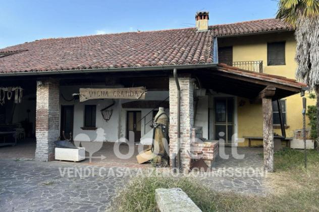 Rustico / Casale di 150 m² con 3 locali in vendita a Robbio - Foto 2