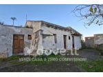 Rustico / Casale di 295 m² con 4 locali in vendita a Rometta
