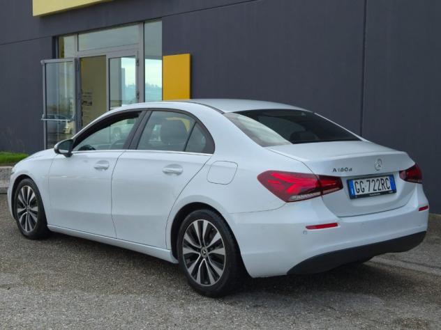 Mercedes-Benz Classe A A 180 d Automatic Business Pelle-Navy - Foto 3