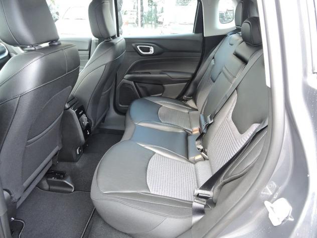 Jeep Compass 1.5 Turbo T4 130 CV MHEV 2WD Altitude - Foto 8