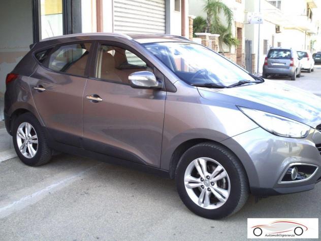 HYUNDAI - iX35 - 1.7 CRDi 2WD Comfort - Foto 4