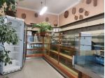 ASTI: NEGOZIO EX PANETTERIA ANGOLARE CON LABORATORIO
