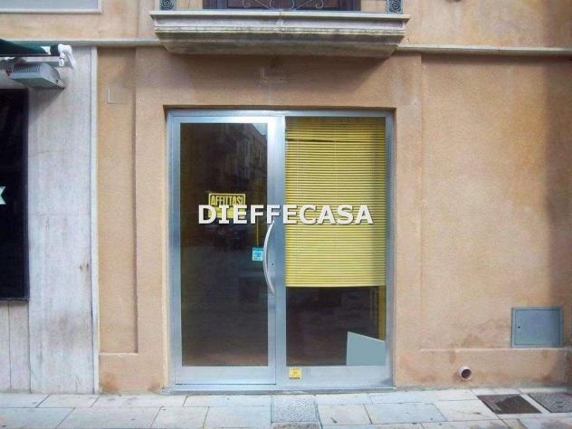 3183 - Affitto Locale commerciale in centro storico - Foto 2