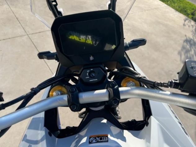 SUZUKI V-Strom 800DE Abs rif. 21778530 - Foto 4