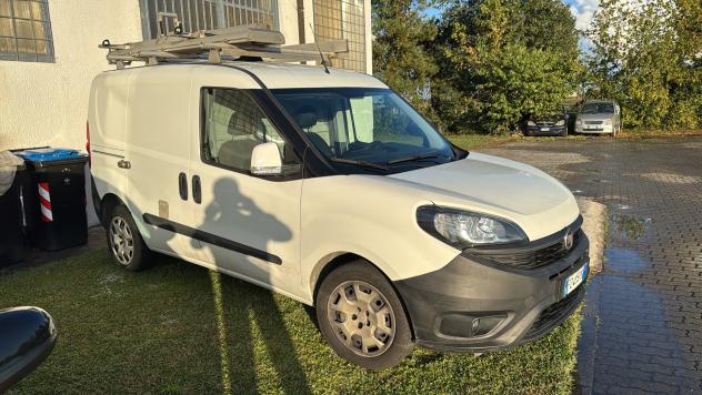 Fiat Doblo Dobl1.4 T-Jet Natural Power PC-TN Cargo Lamierato SX