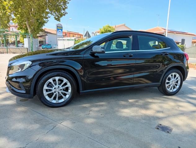 Mercedes-benz GLA 180 d Sport - Foto 6