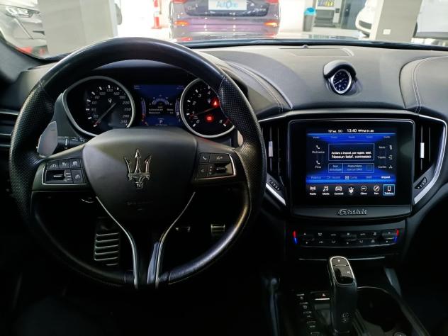 Maserati Ghibli GRANSPORT 3.0 BT V6 350CV AUT. NAV PELLE CERCHI 20 - Foto 5