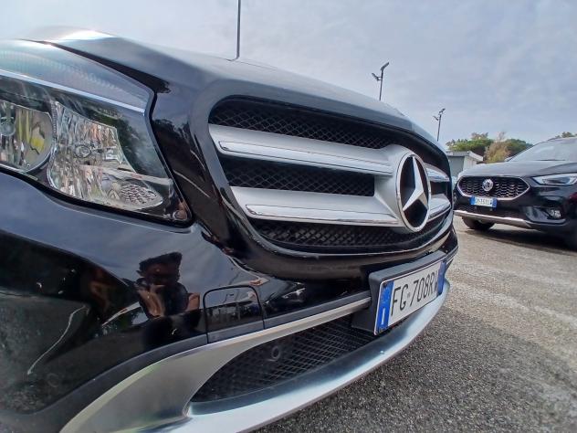 Mercedes-benz GLA 180 d Premium - Foto 10