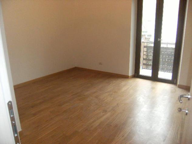 Milano - ottimo Biolcale Piano rialzato Corso Sempione 15 - Mq 48 . info tel 3337486559 - 3384983769 - Foto 6