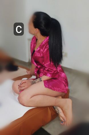 MASSAGGIO SENSUALE A 4 MANI UN MIX UNICO ITALIANA E SPAGNOLA... RELAX. - Foto 2 Tel:3286005226