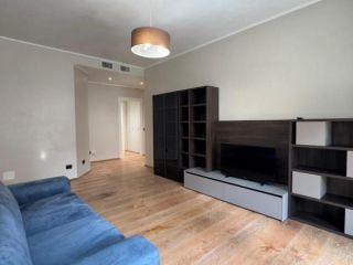 Appartamento di 85 m² con 2 locali in affitto a Milano