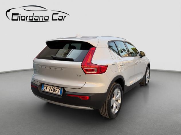 Volvo XC40 T3 Momentum Pro Automatico - Foto 7