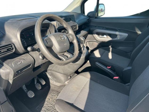 Toyota Proace City Verso 1.5D 100 CV S&S Short D Lounge - Foto 7