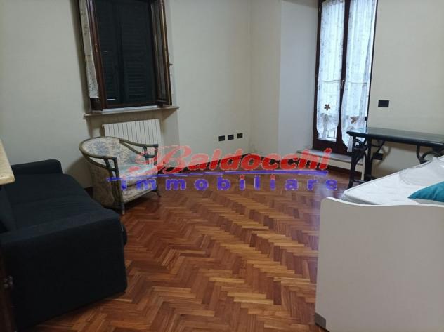 APPARTAMENTO CON TERRAZZO CENTRO STORICO - Foto 4