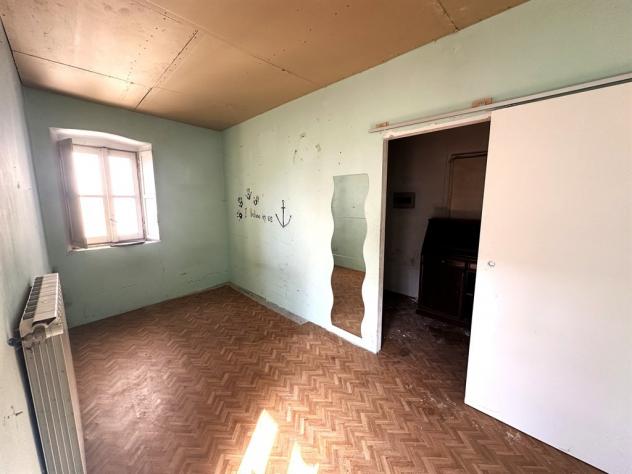 PORZIONE DI CASA DA RISTRUTURARE A LECCO Maggianico - Foto 14