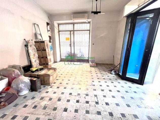 Rif: 2740 - Comiso | Due locali commerciali con ottima esposizione angolare - Foto 4