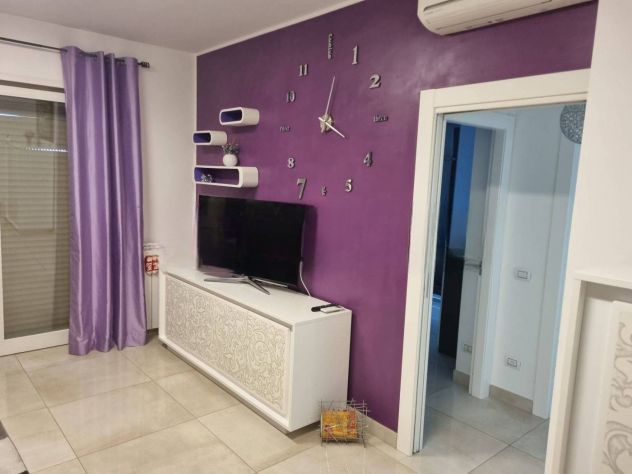 PRENESTINA COLLATINA TRILOCALE ARREDATO CON TERRAZZO PRIVATO. - Foto 6