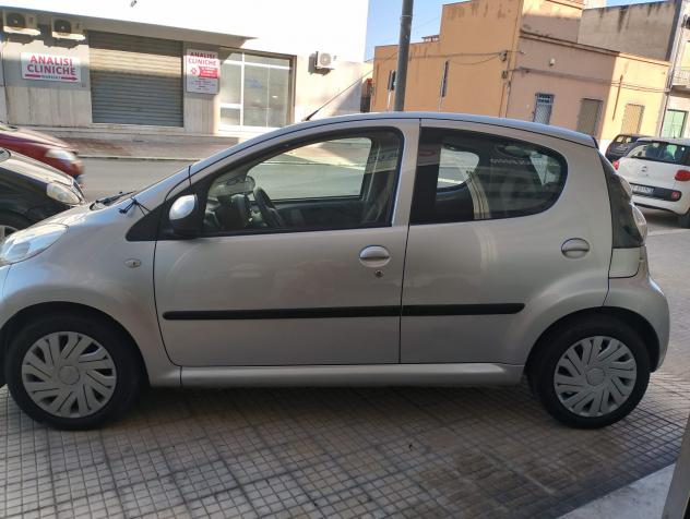 Citroen C1 1.4 HDi 55CV 5 porte AMIC1 - Foto 3