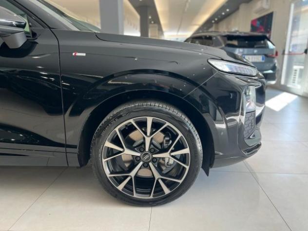 AUDI Q3 Sportback TDI 110 kW S tronic S Line Edition rif. 23978998 - Foto 8