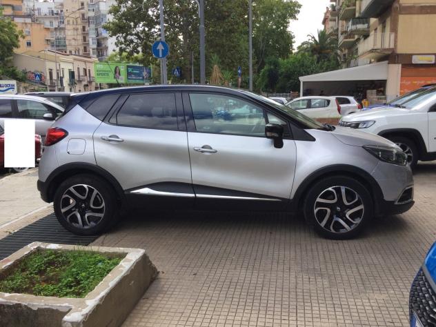 Renault Captur dCi 8V 90 CV EDC Start&Stop Energy Iconic - Foto 9